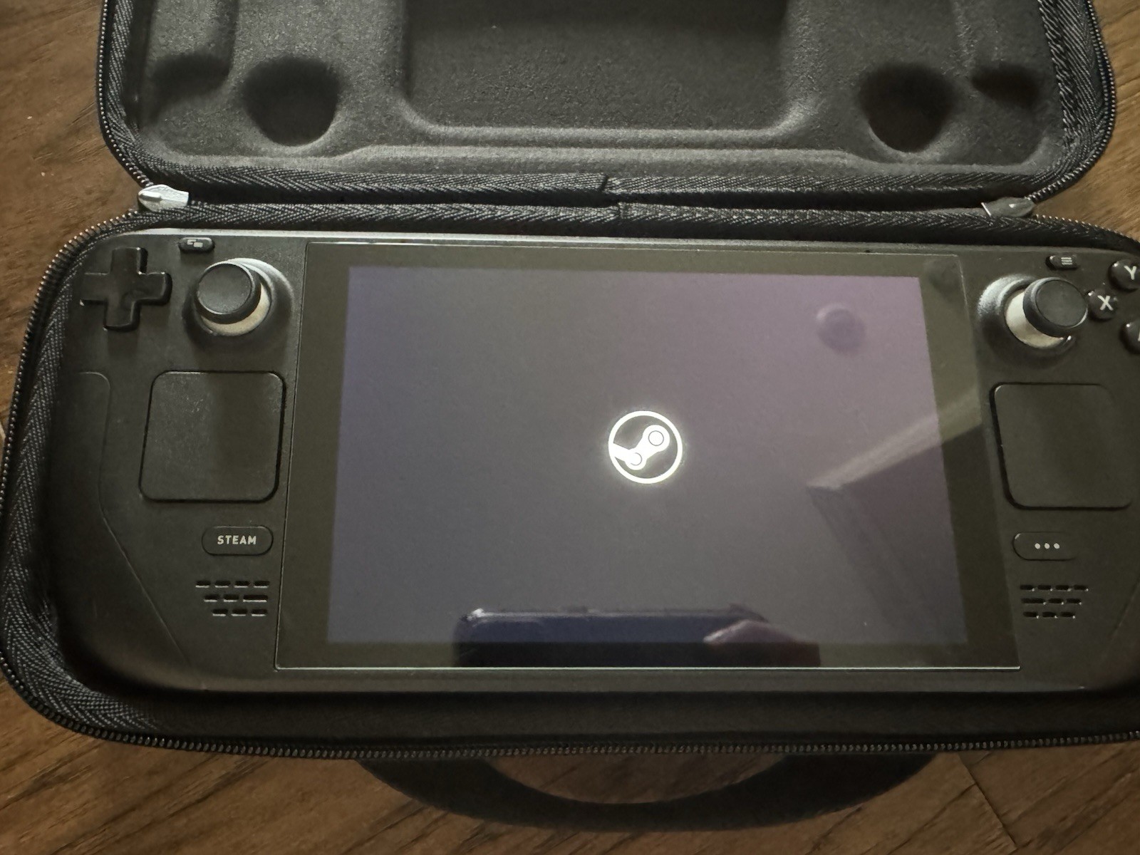 Valve Steam Deck LCD 64GB *Excellent Condition* (Includes: Case & Charger)