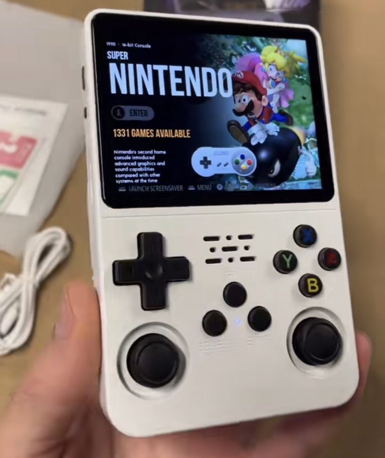 R36S Retro Handheld Game Console – 64GB – White – 10K+ Games – New in Box Purple