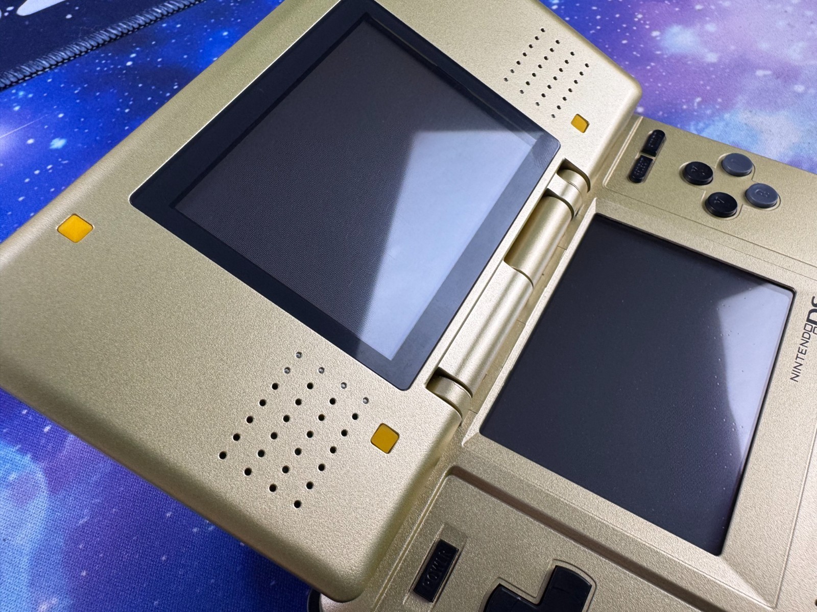 LOOPY USB-C INBUILT CAPTURE CARD Gold Zelda Majoras Original Nintendo DS Console