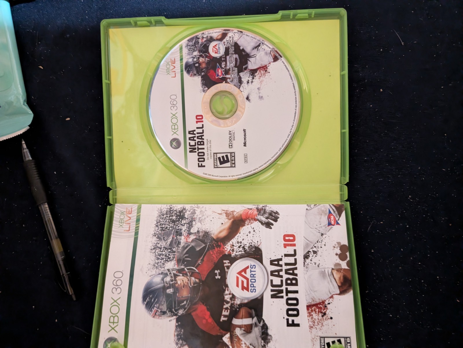 Microsoft Xbox 360 Complete With 11 Games & Wireless Controller