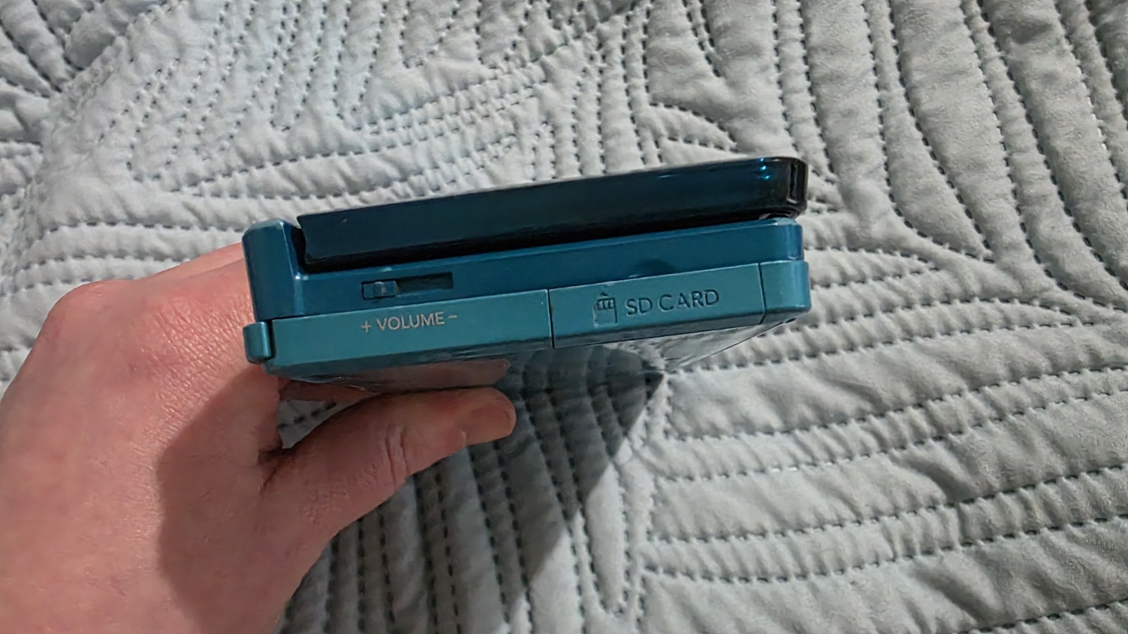 Nintendo 3DS Handheld System – Aqua Blue