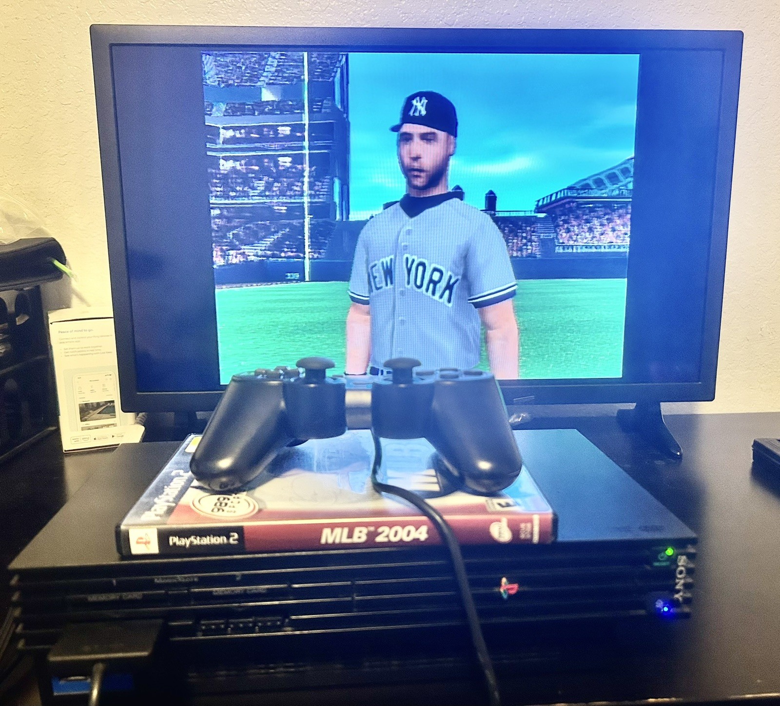 Sony PlayStation 2 Fat console SCPH-30001 w/MLB 2004 OEM Controller New Laser