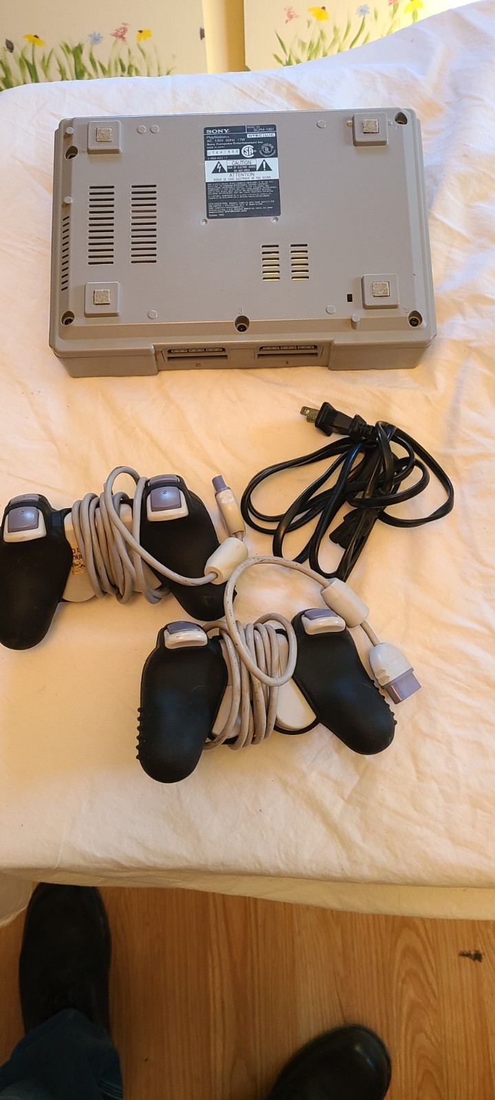 Sony PlayStation 1 PS1 Video Game System Bundle With 2 Controllers & Power Cord