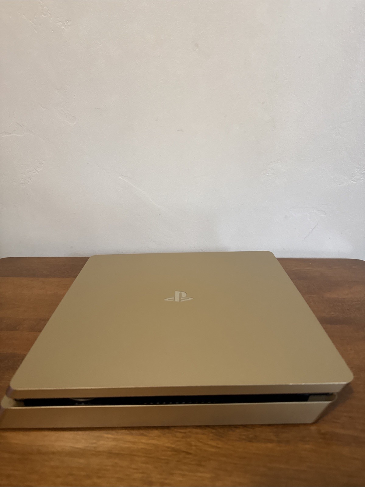 Sony PlayStation 4 Slim Limited Edition 1TB Console -Gold Complete In Box Bundle