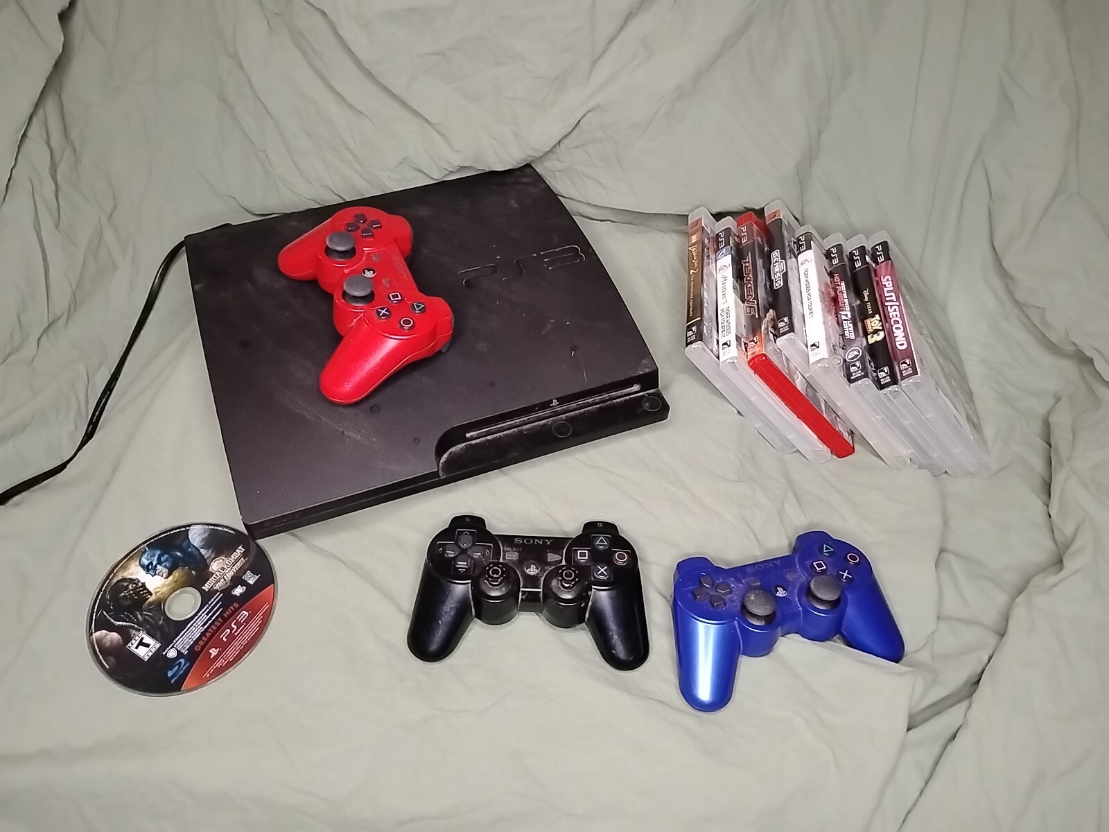 Sony PlayStation 3 PS3 Bundle CECH-3001A Black Console w/ 9 Games 3 Remotes