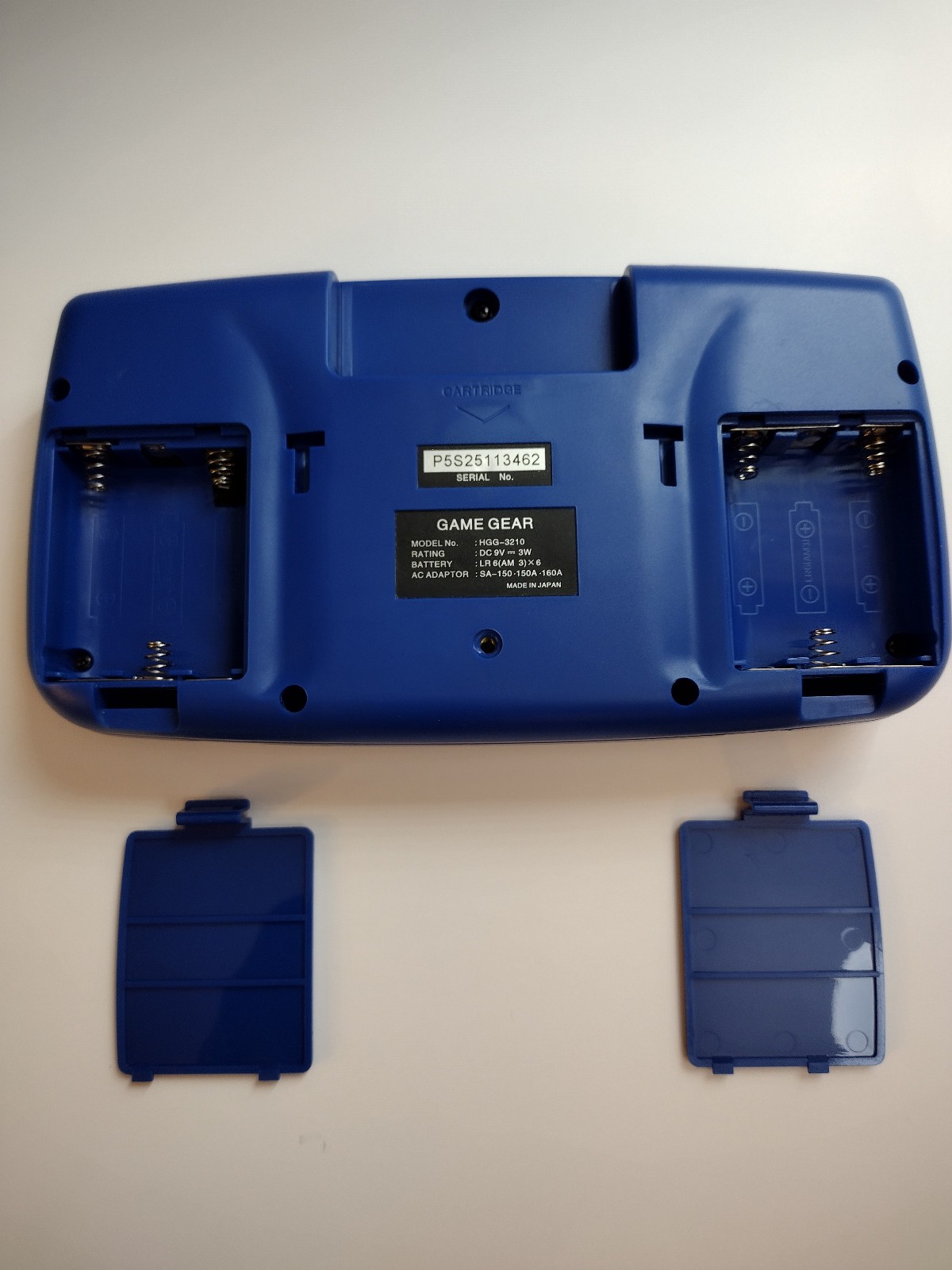 SEGA Game Gear Console – Blue, recapped, new IPS LCD, new shell and buttons