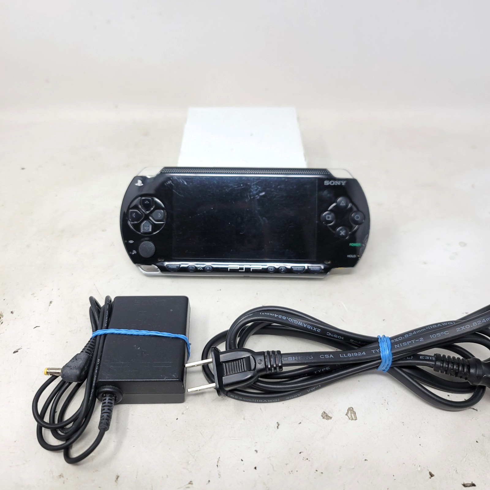 Sony PSP-1001 Handheld Console W/ Charger & New BATTERY Tested (READ)