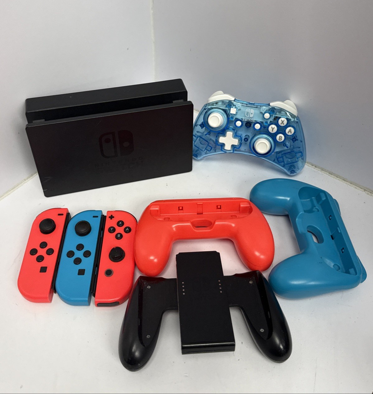 Nintendo Switch HAC-001 Bundle