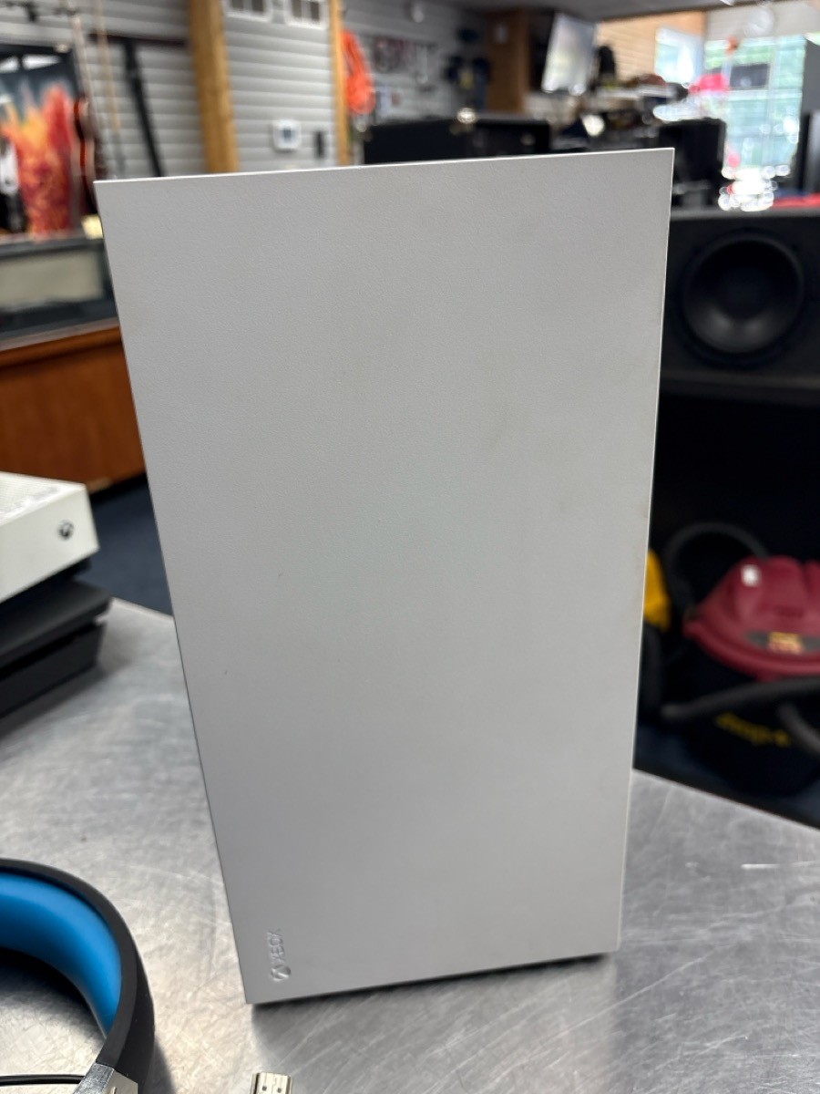 Used MICROSOFT XBOX SERIES X Game System CONSOLE 1TB 1882 White (QUC027538)