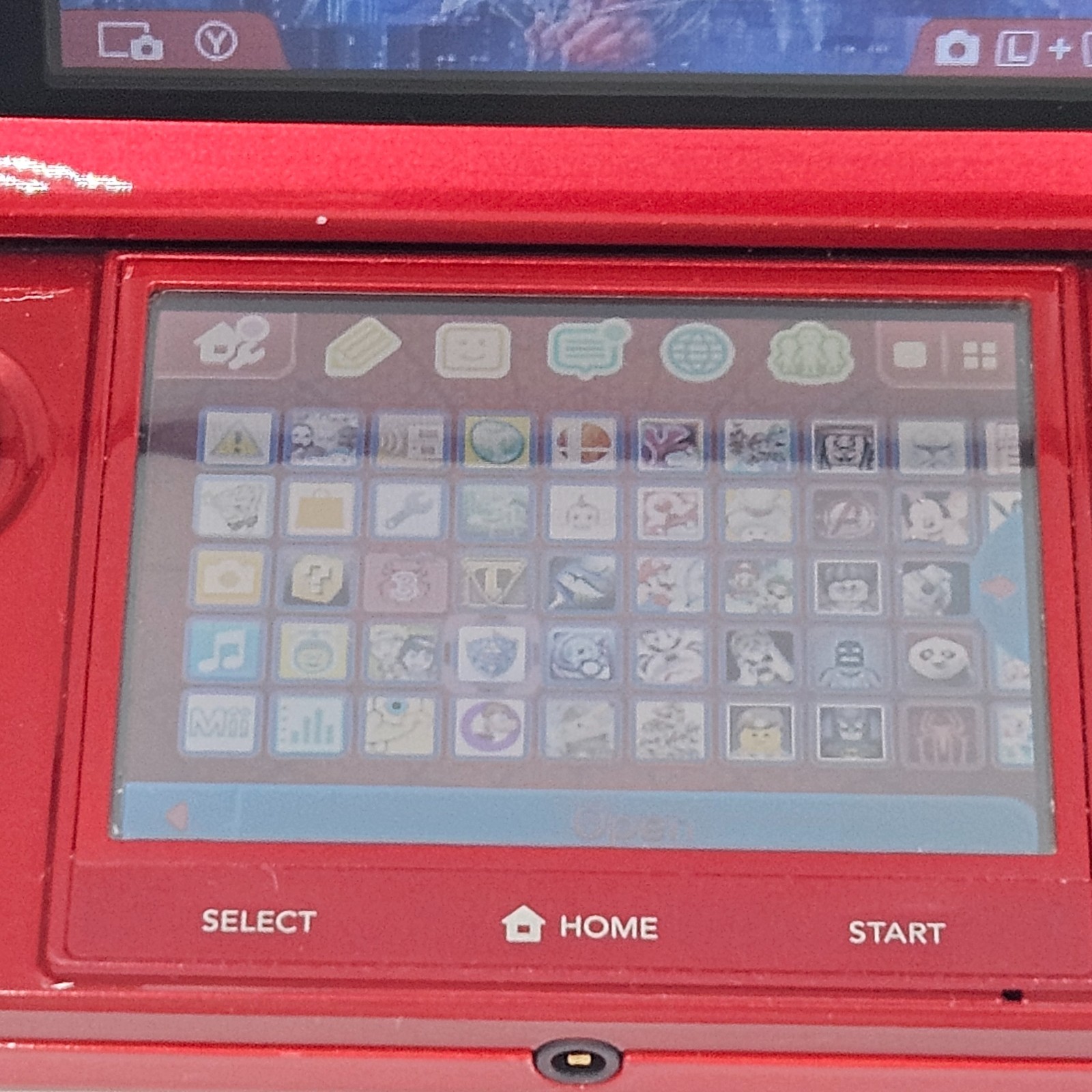 Nintendo 3DS Metallic Red – CTR-001 – Enhanced System – SD + 32GB Micro SD
