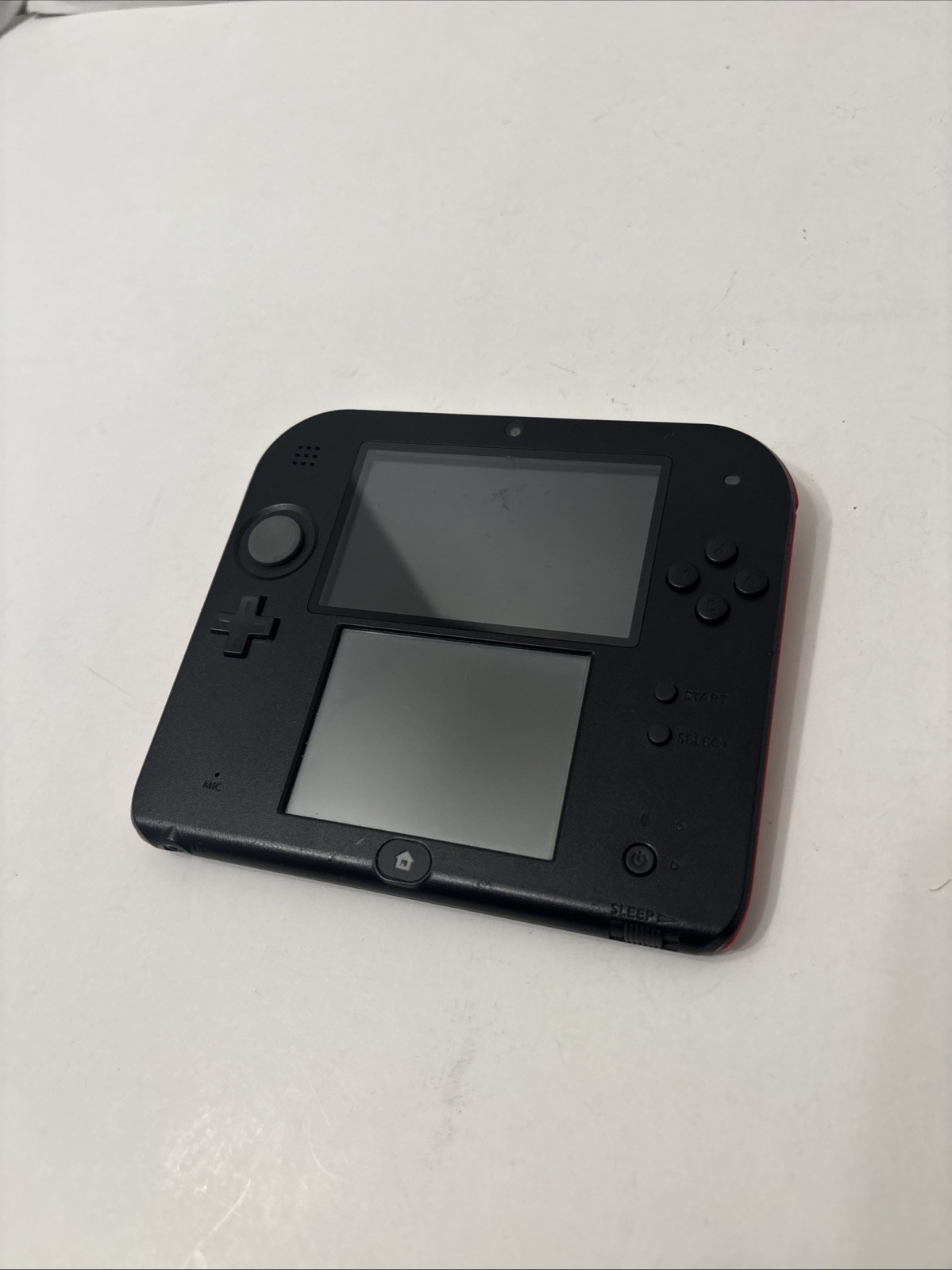 NINTENDO 2DS HANDHELD CONSOLE FTR-001 BLACK / RED WORKING NICE 1 Game & Stylus