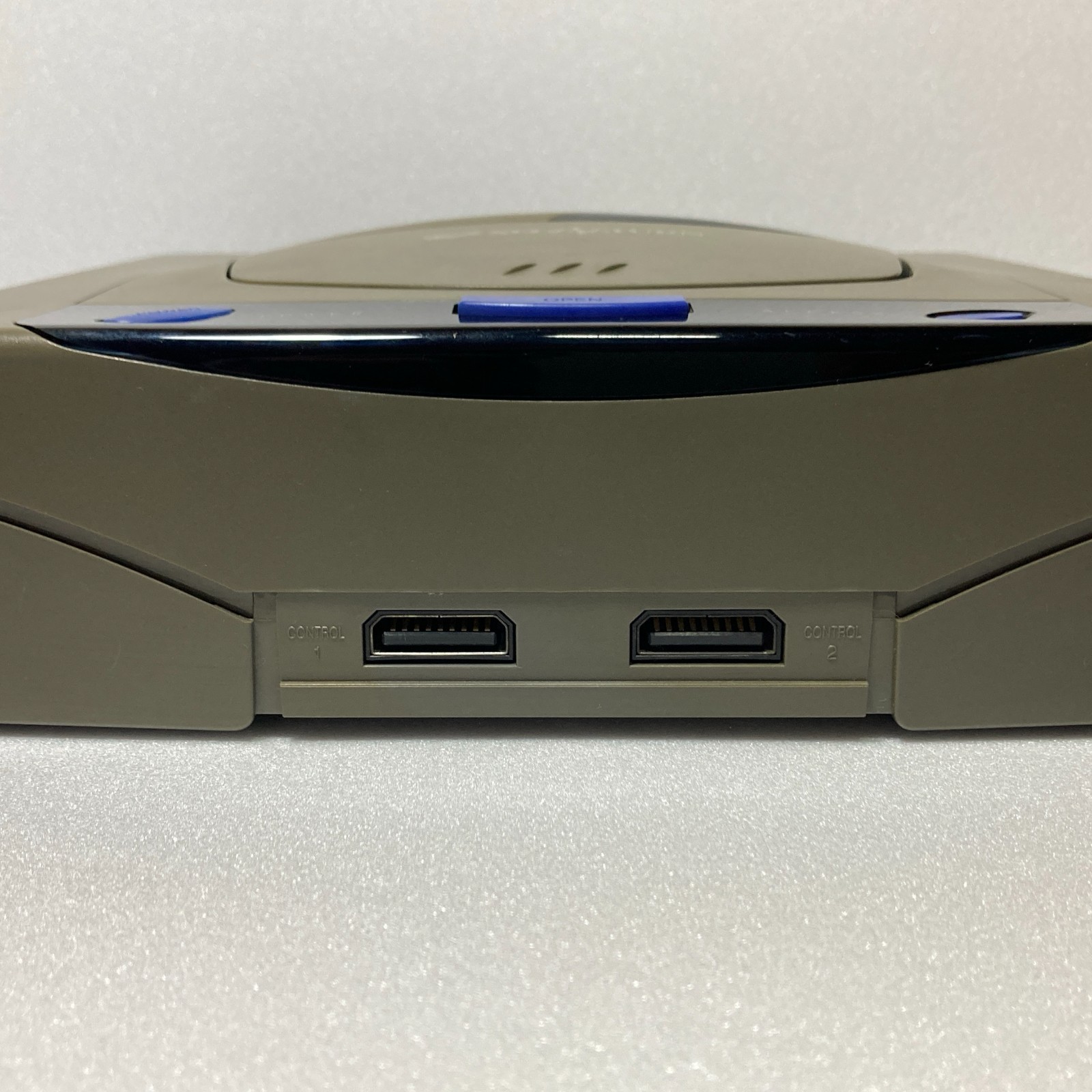 SEGA Saturn Console Gray HST-3210 w/ Controller, Cables & Virtua Fighter2 Tested