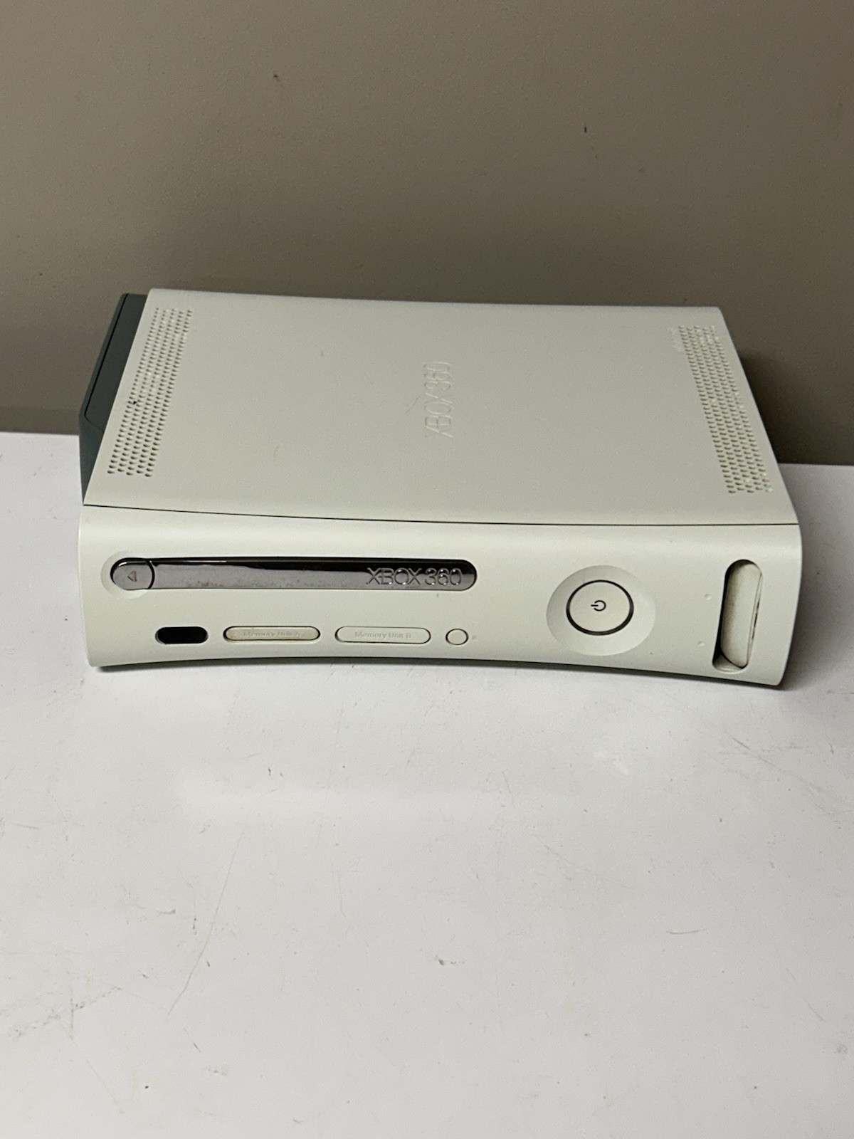 Untested Xbox 360 White Console, Microsoft For Parts Only