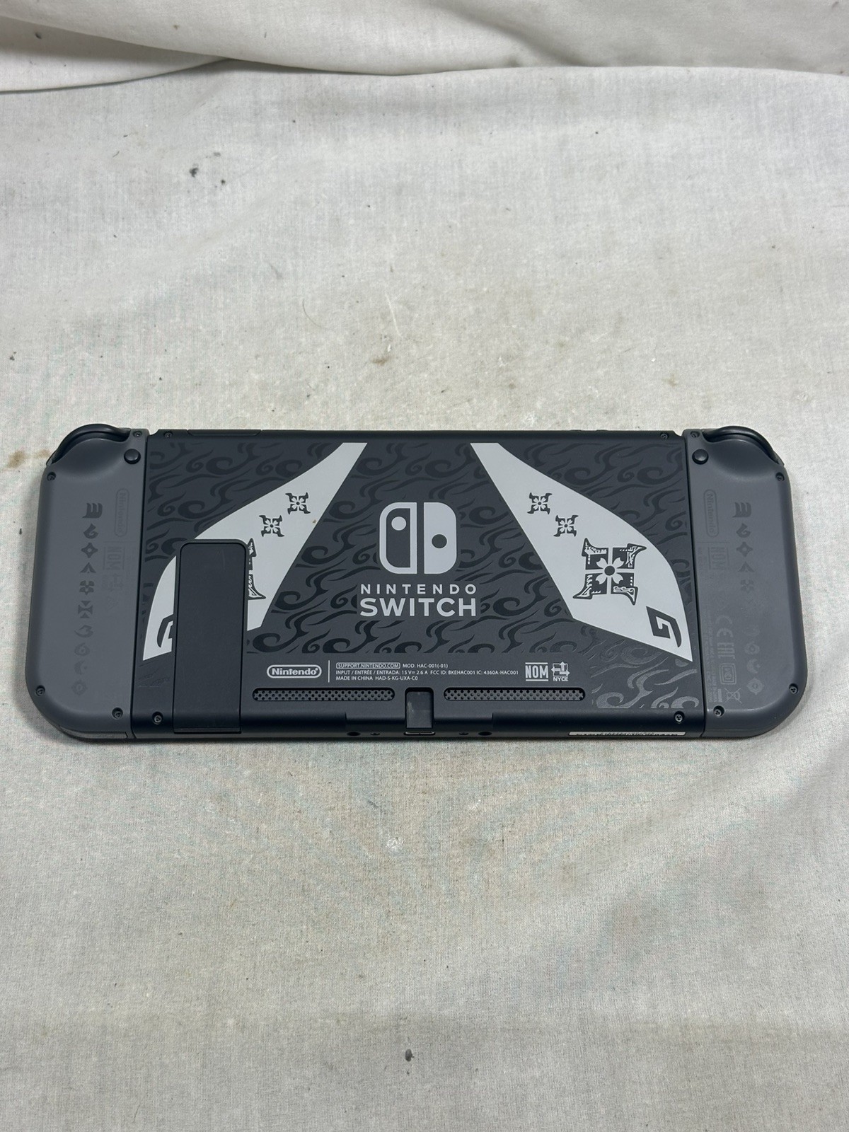Nintendo Switch HAC-001 Monster Hunter Rise Console System Bundle Tested & Reset