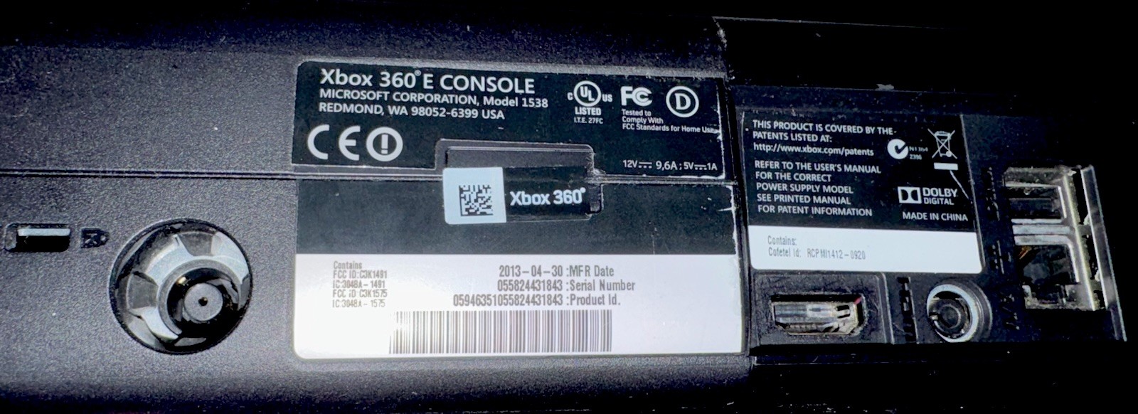 Microsoft Xbox 360 E 250GB Gaming Bundle -Console/Controller/Adapter