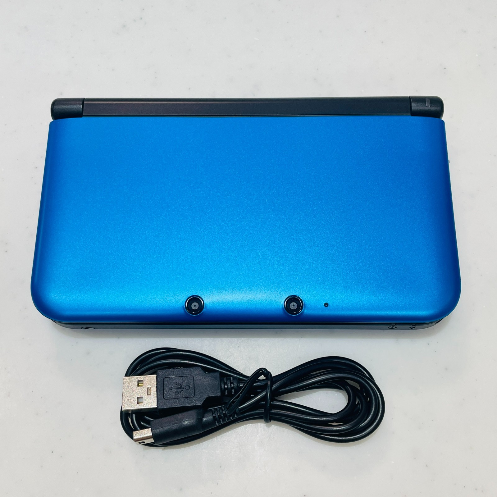 Nintendo 3DS LL XL Blue Black Region Free English Console Tested Charger VG