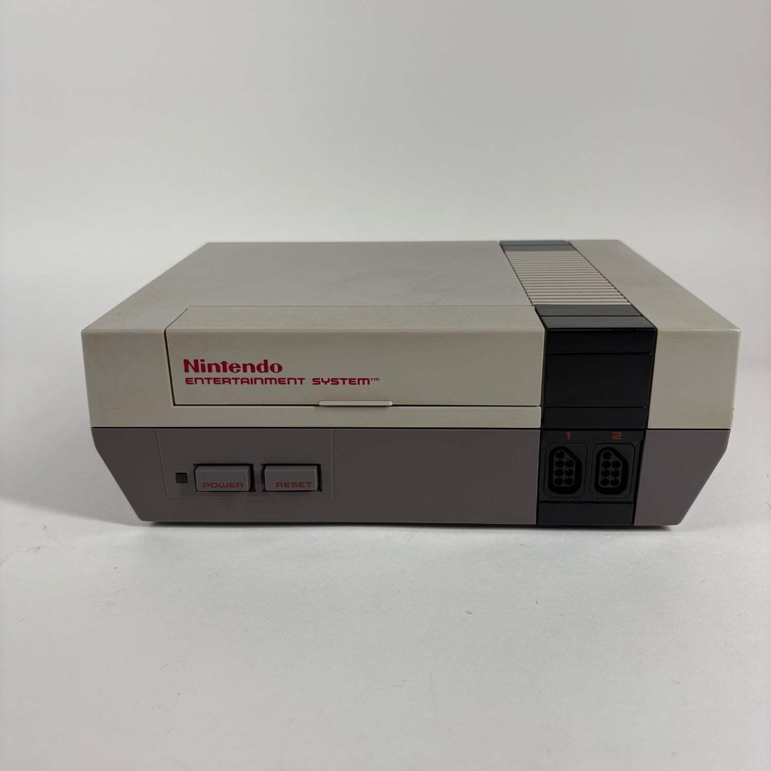 Nintendo Entertainment System NES Console Gaming System NES-001 Gray