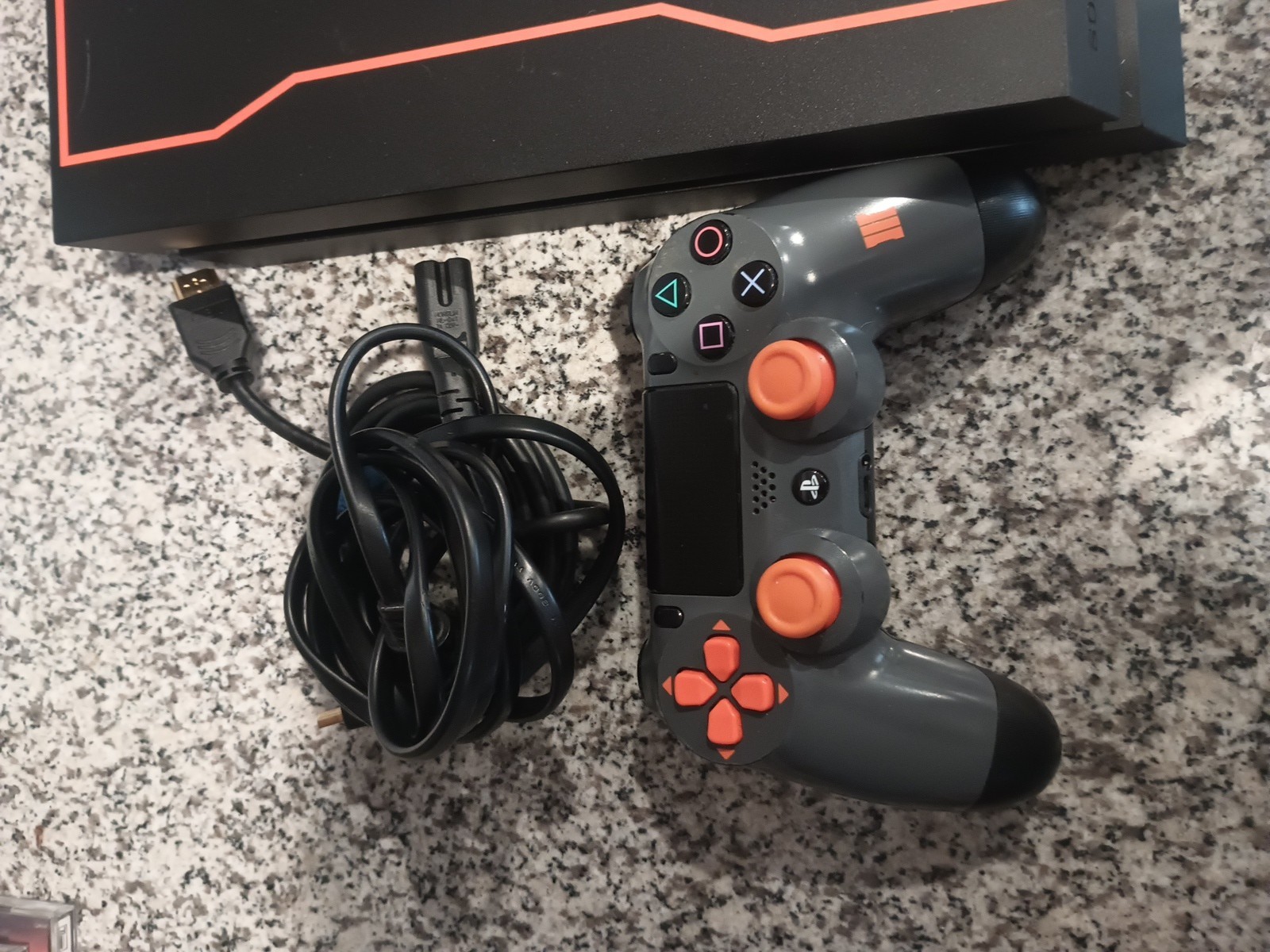 Sony PlayStation 4 Call of Duty Black Ops 3 Edition