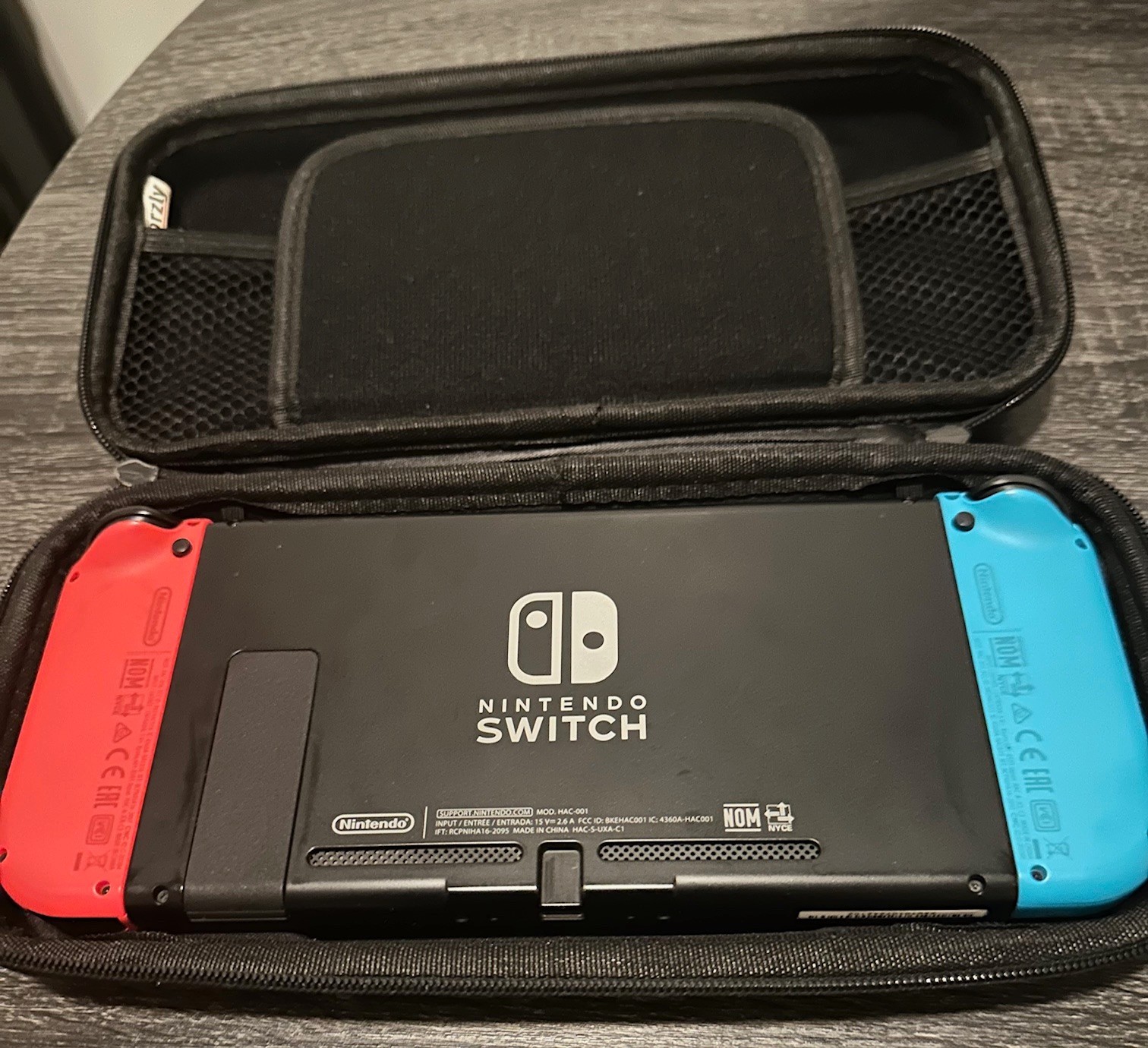 Nintendo Switch US w/ Blue & Red Joy-Con + Mario Kart + Games + Pro Controller