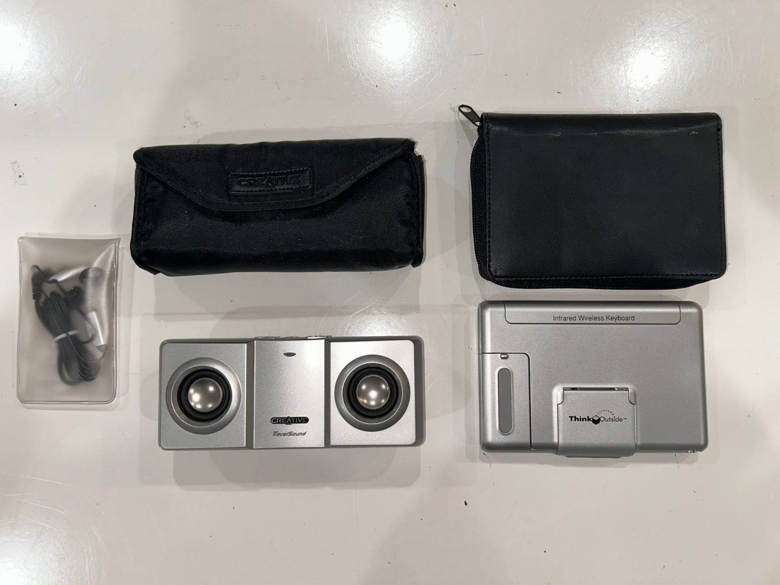 Tapwave Zodiac 2 with OEM AC Adapter, Carrying Case and Lots of Extra’s #3