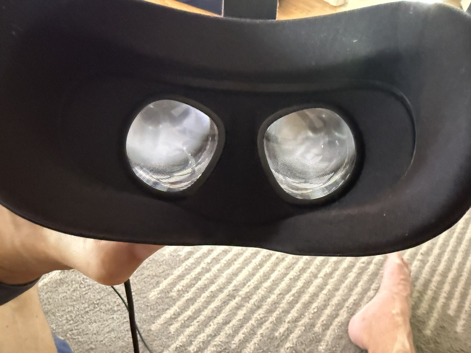 Oculus Quest 1 64GB VR Headset w/ Controllers Tested Working READ Description