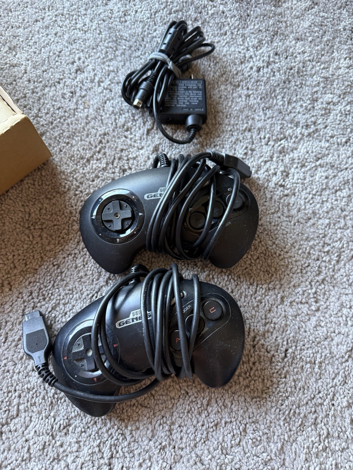 1994 Sega Genesis 16Bit Video Entertainment System , 2 Controllers CIB, MK 1960