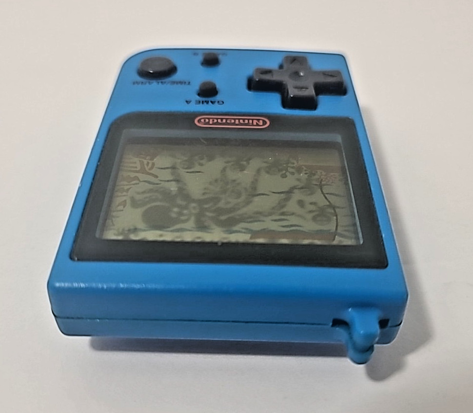 Vintage 1998 Nintendo Mini Classics – OCTOPUS + Extra New Batteries – Fast Ship!