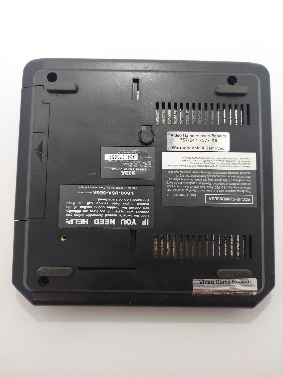 SEGA Genesis Model 2 with Sonic the Hedgehog 2 Tested And Working.