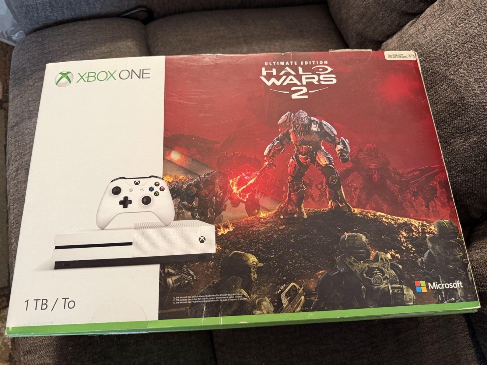 Microsoft Xbox One S Halo Wars 2 Bundle 1TB White Console With Games