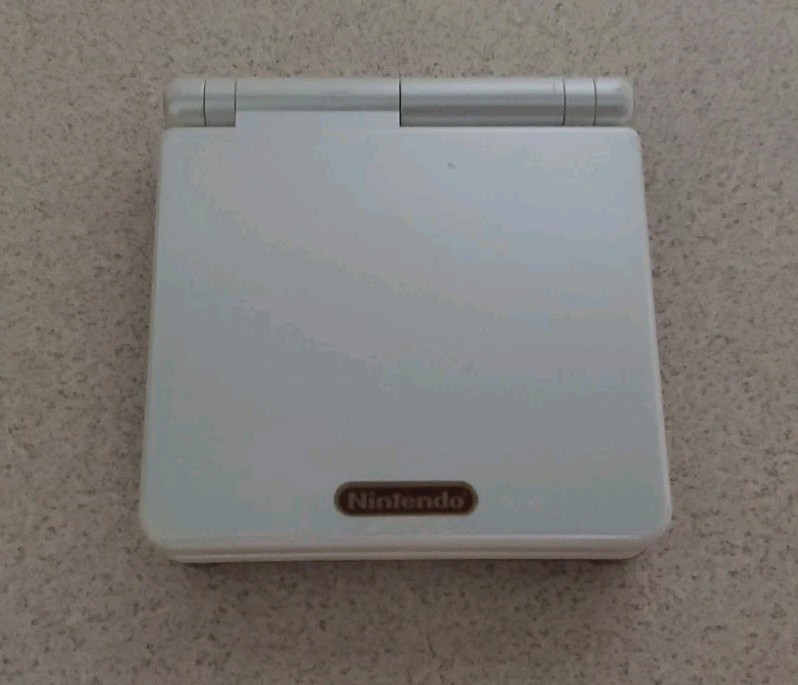 Gameboy Advance Sp Famicom Special Edition