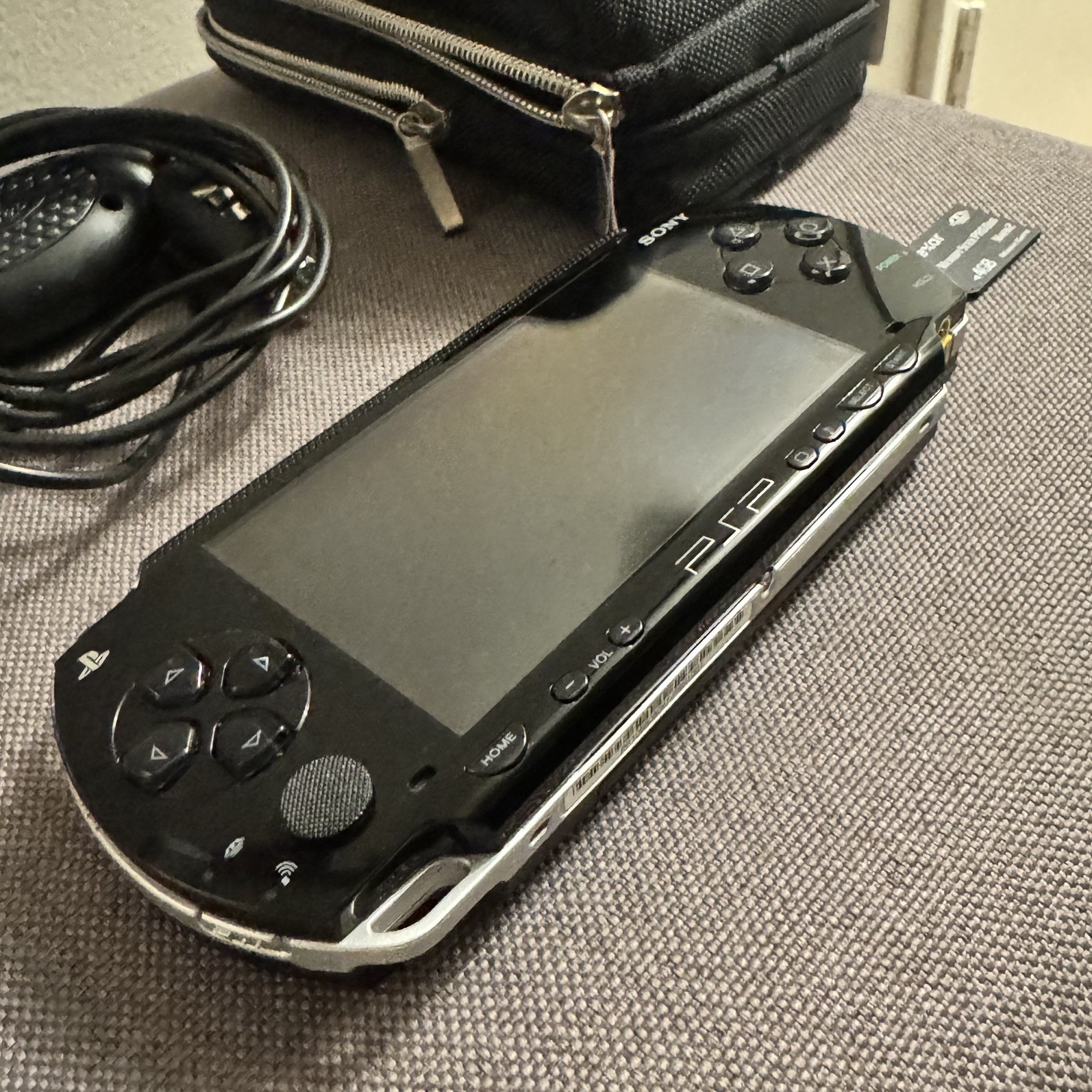 Sony PSP PSP-1000 PlayStation Portable – Black – Tested/Working very clean! 4GB