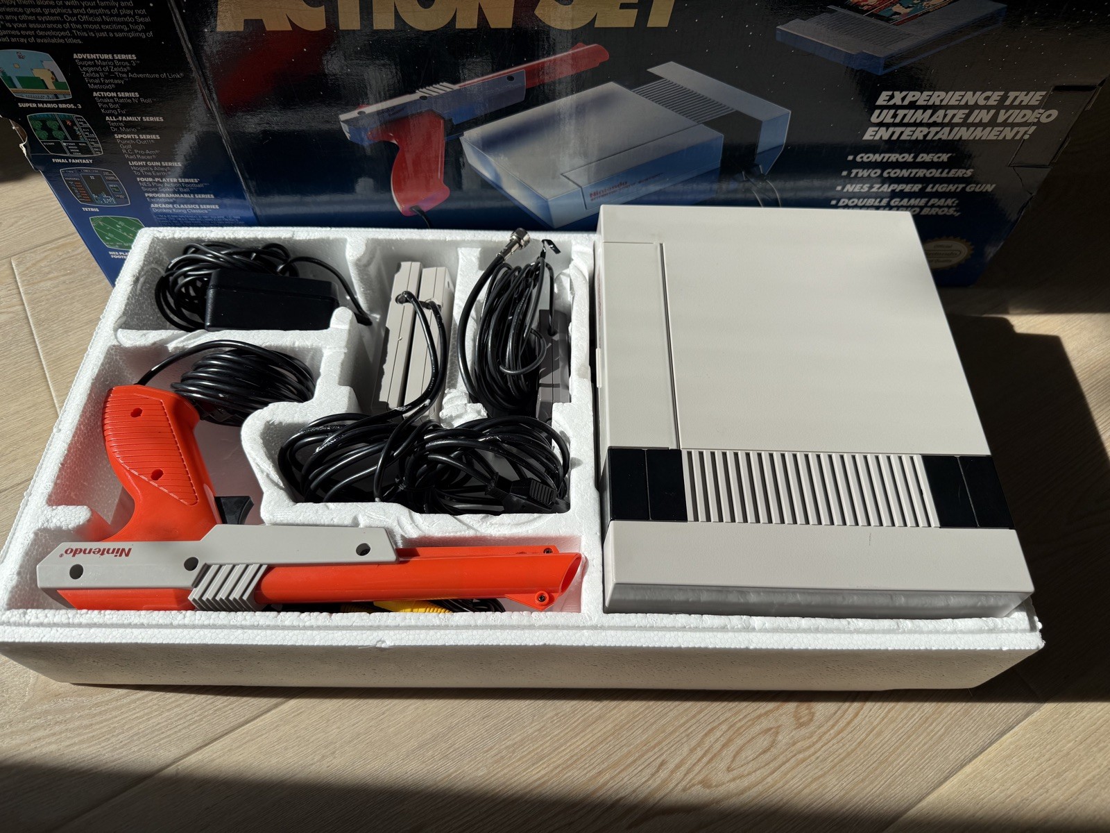 Nintendo NES Action Set System Complete w/ TECMO BOWL – Excellent Condition READ