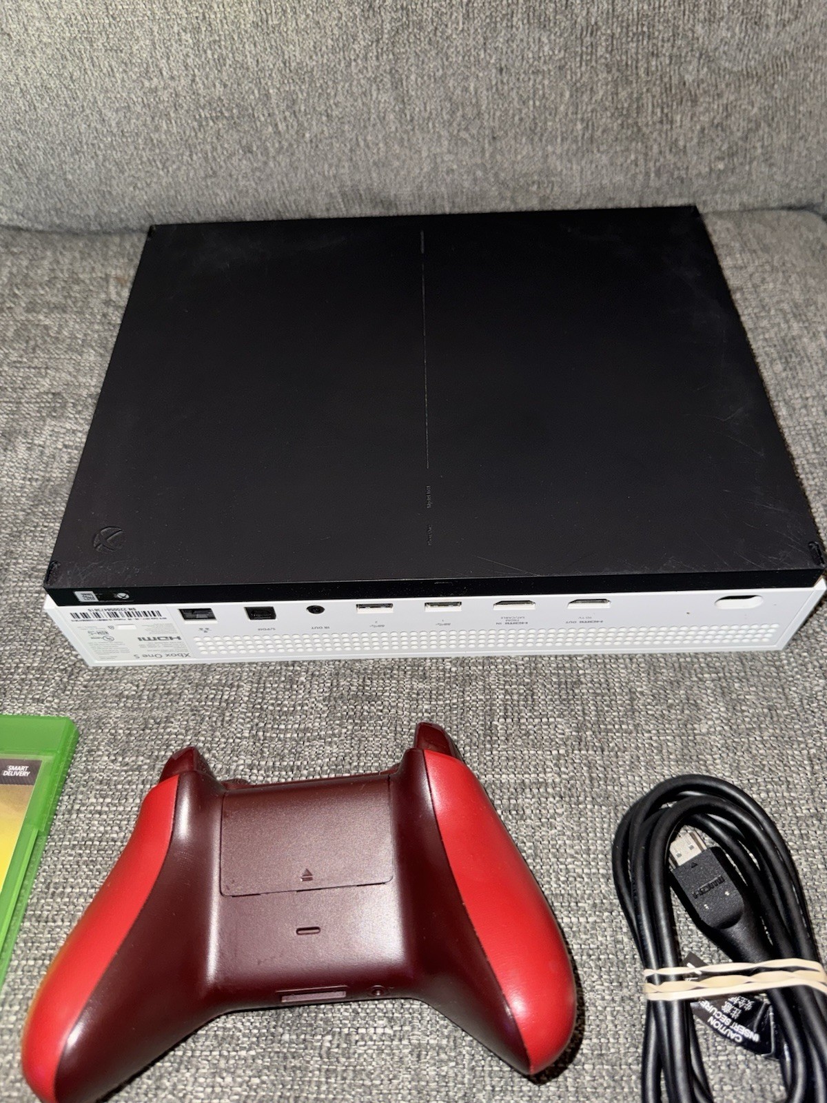 XBOX ONE + CONTROLLER + GAME + HDMI + POWER CORD CLEAN COLLECTORS FAST SHIP AAA+