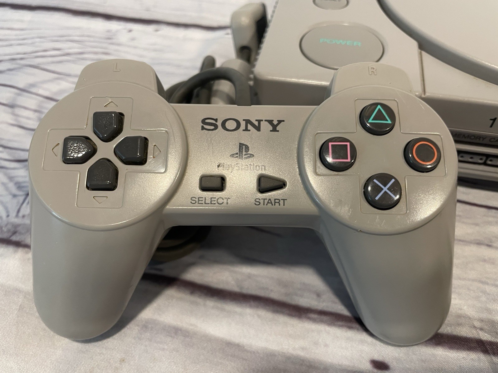 Sony PlayStation 1 PS1 Original Console System SCPH-5501 w/ Controller READ