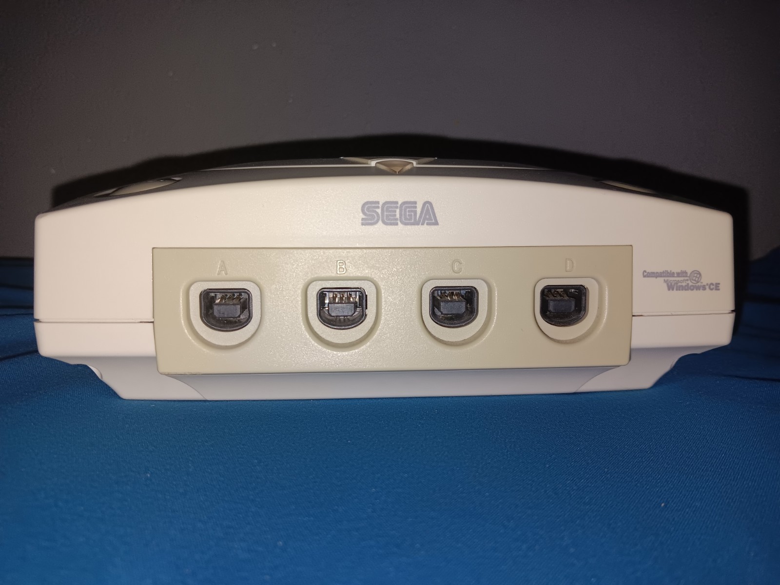 Sega Dreamcast Console Controller Memory Card AC Adapter A/V cables