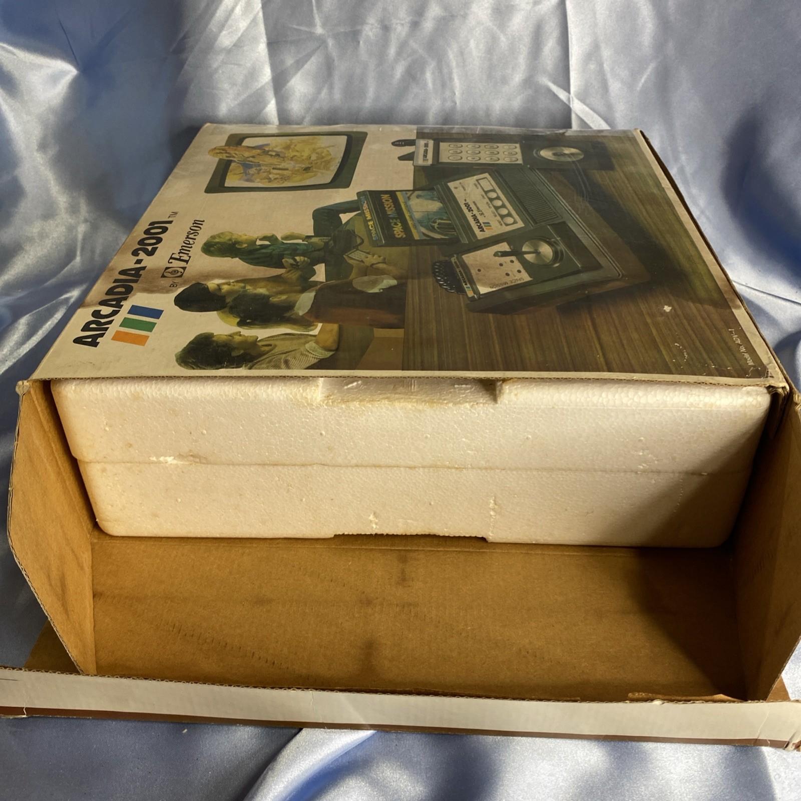 NEW 1982 EMERSON Arcadia 2001 Video Game Console System COMPLETE in Box UNUSED
