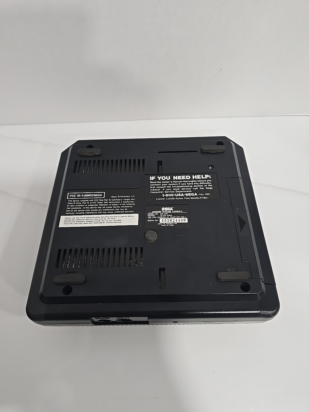 Sega Genesis II Console Model 1631 + 2 Controllers & 6-Pak Game Cartridge TESTED