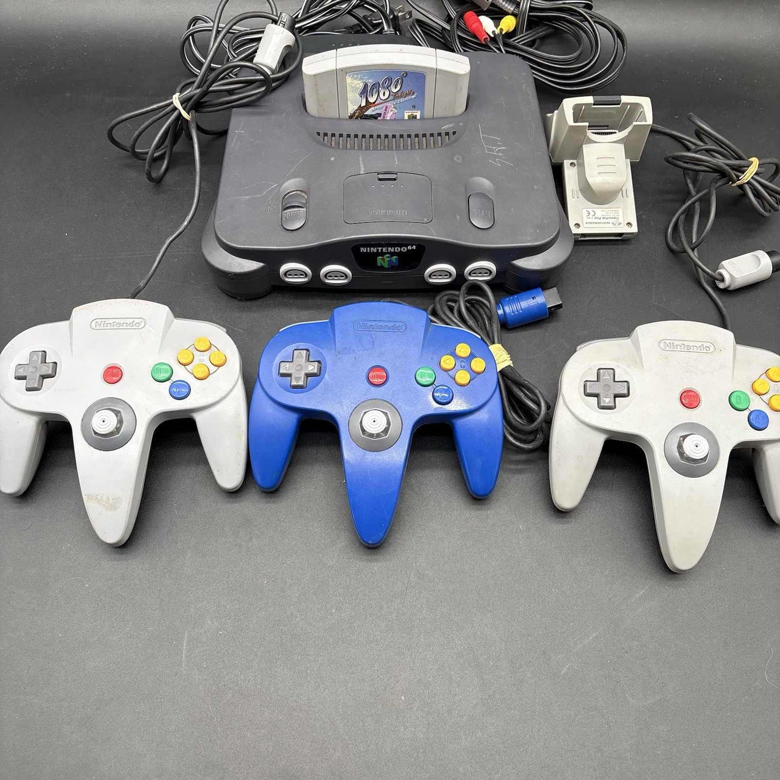 Nintendo 64 N64 Bundle – 1080 Snowboarding Game, 3 Controllers, TremorPak Tested