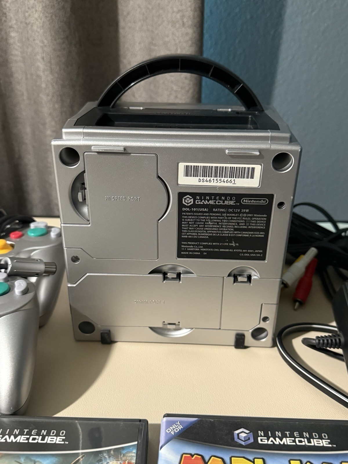 Nintendo GameCube Silver Console with 2 Controllers Mario Kart Double Dash Bundl