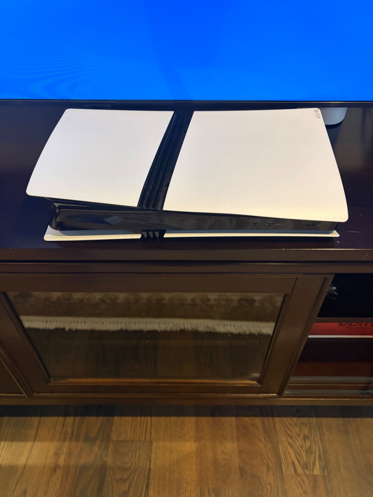BARELY USED 2 TB Sony PS5 Digital Edition Console Pro – White Digital