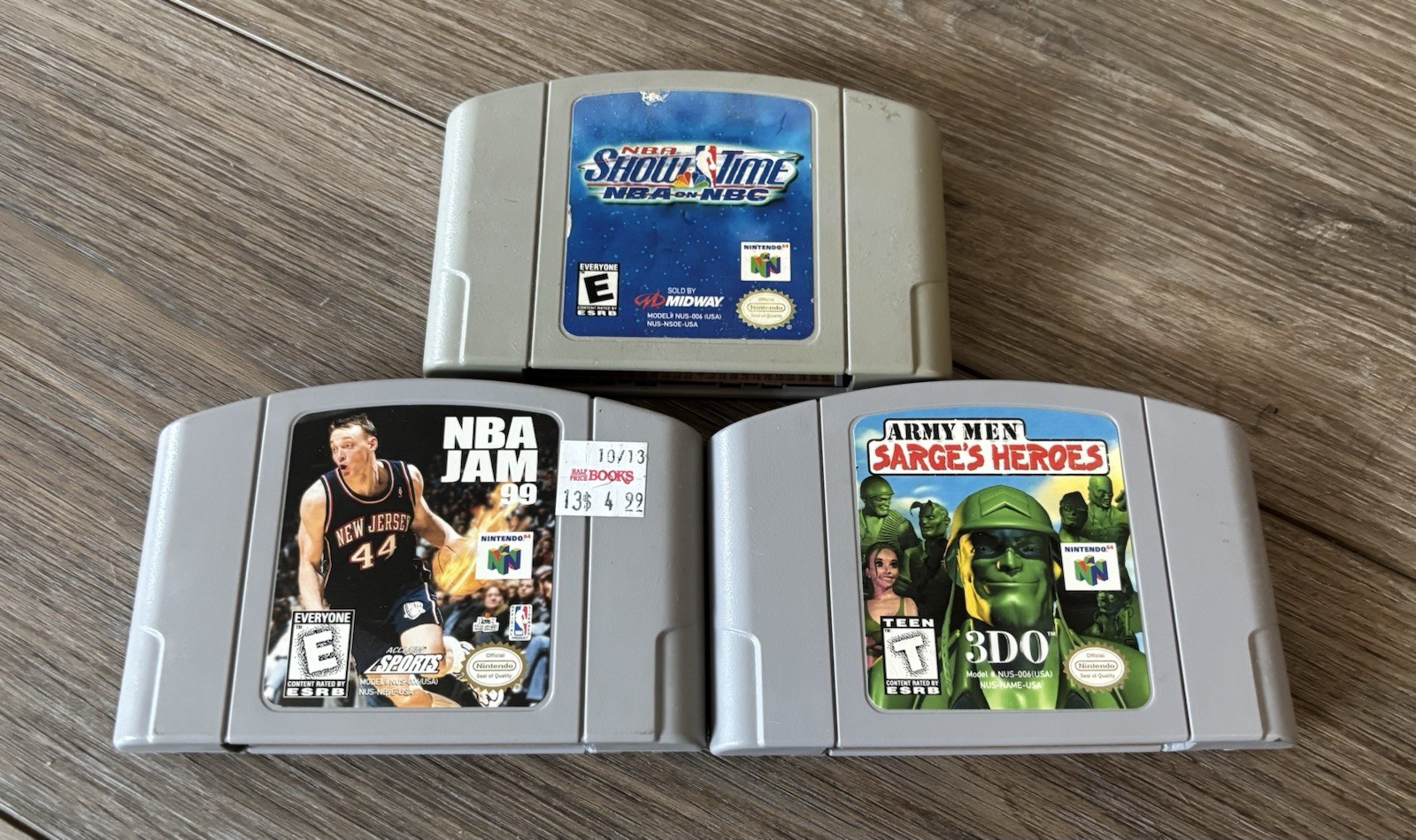 Nintendo 64 Bundle AS-IS / Parts Only – OEM Controller, Cables, Games Included
