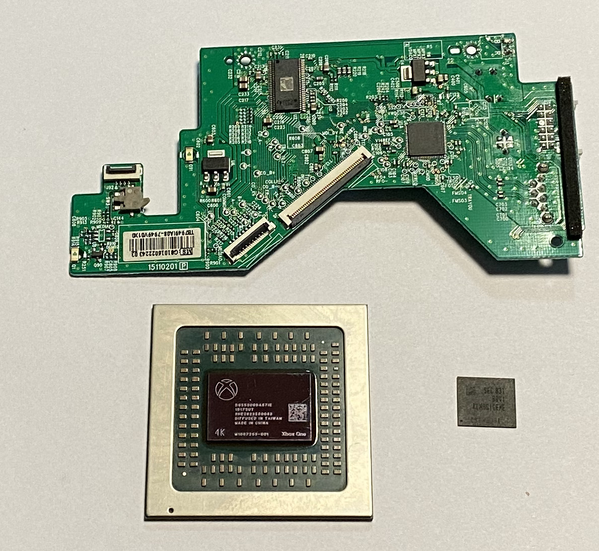 GPU XCGPU Nand logic board Microsoft XBOX ONE X M1067253-001 M1067251-001 nr2