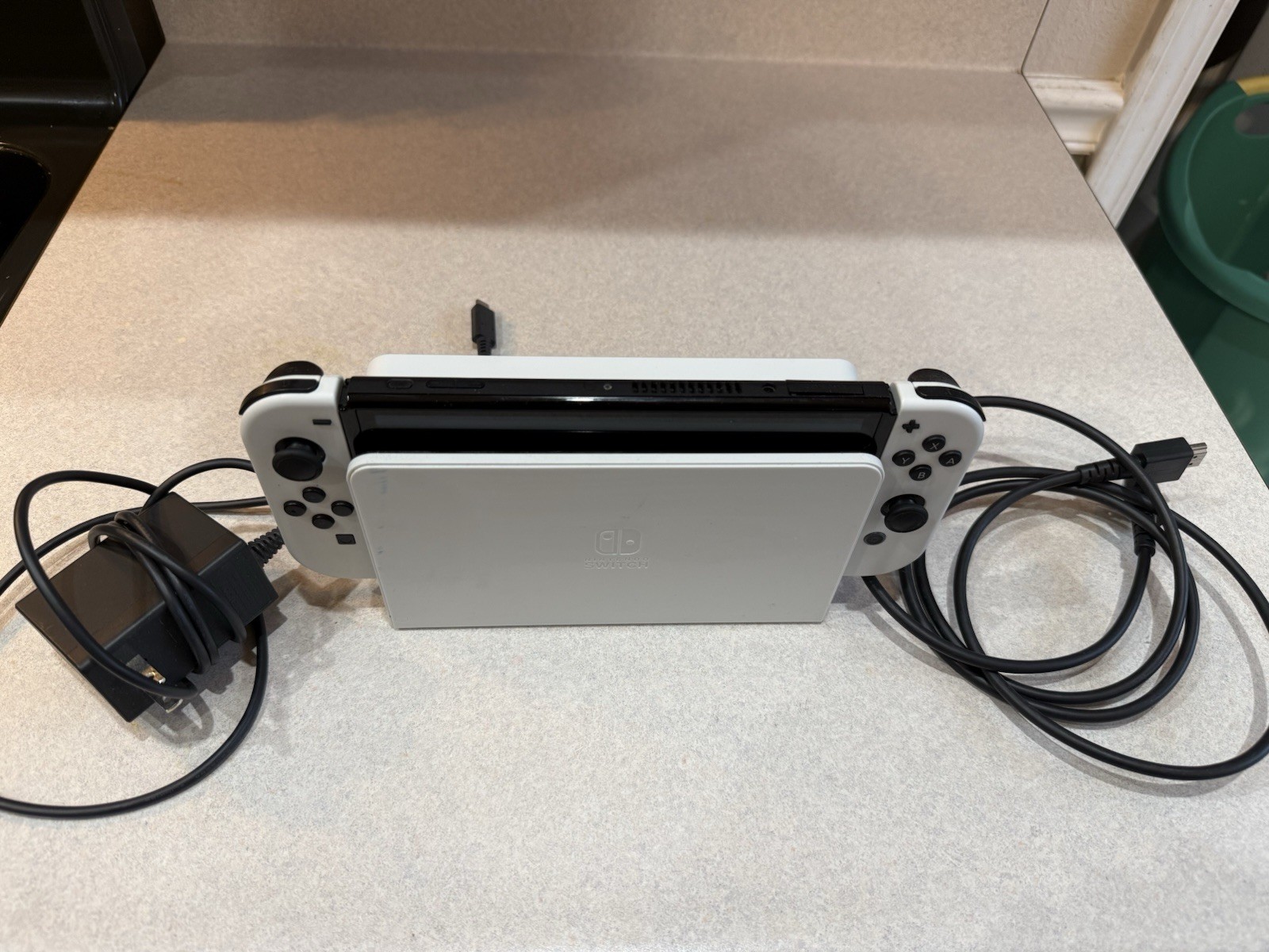 Nintendo Switch OLED Model White Joy-Con Console 64GB w/ Dock, Cables