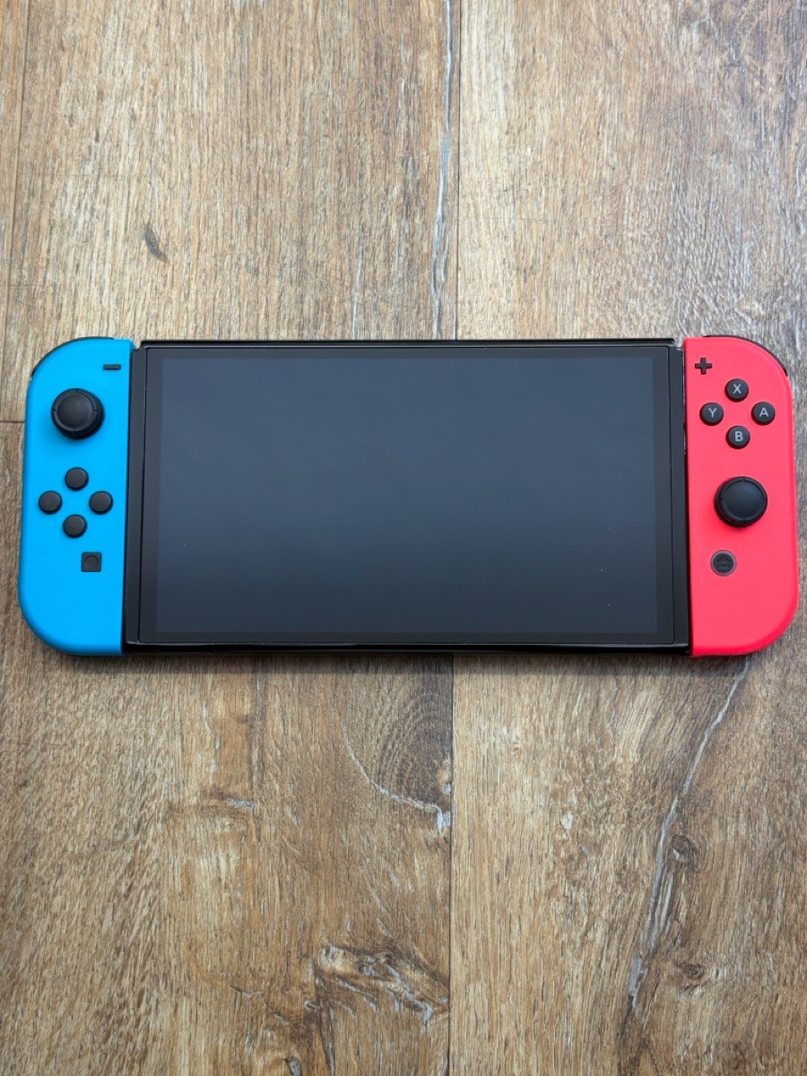 NINTENDO SWITCH HANDHELD – OLED – HEG-001 (SBL012484)