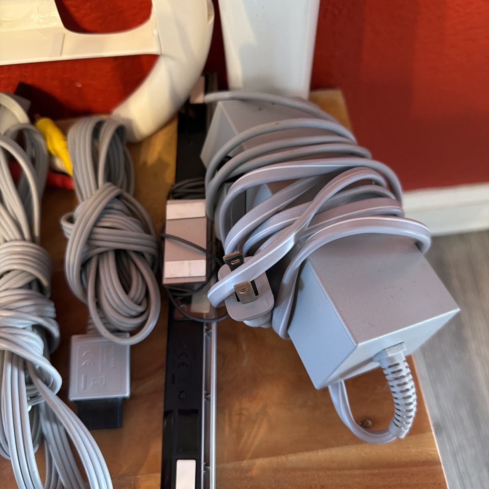 Nintendo Wii Console Bundle Set System Remote Cords Tested WORKS