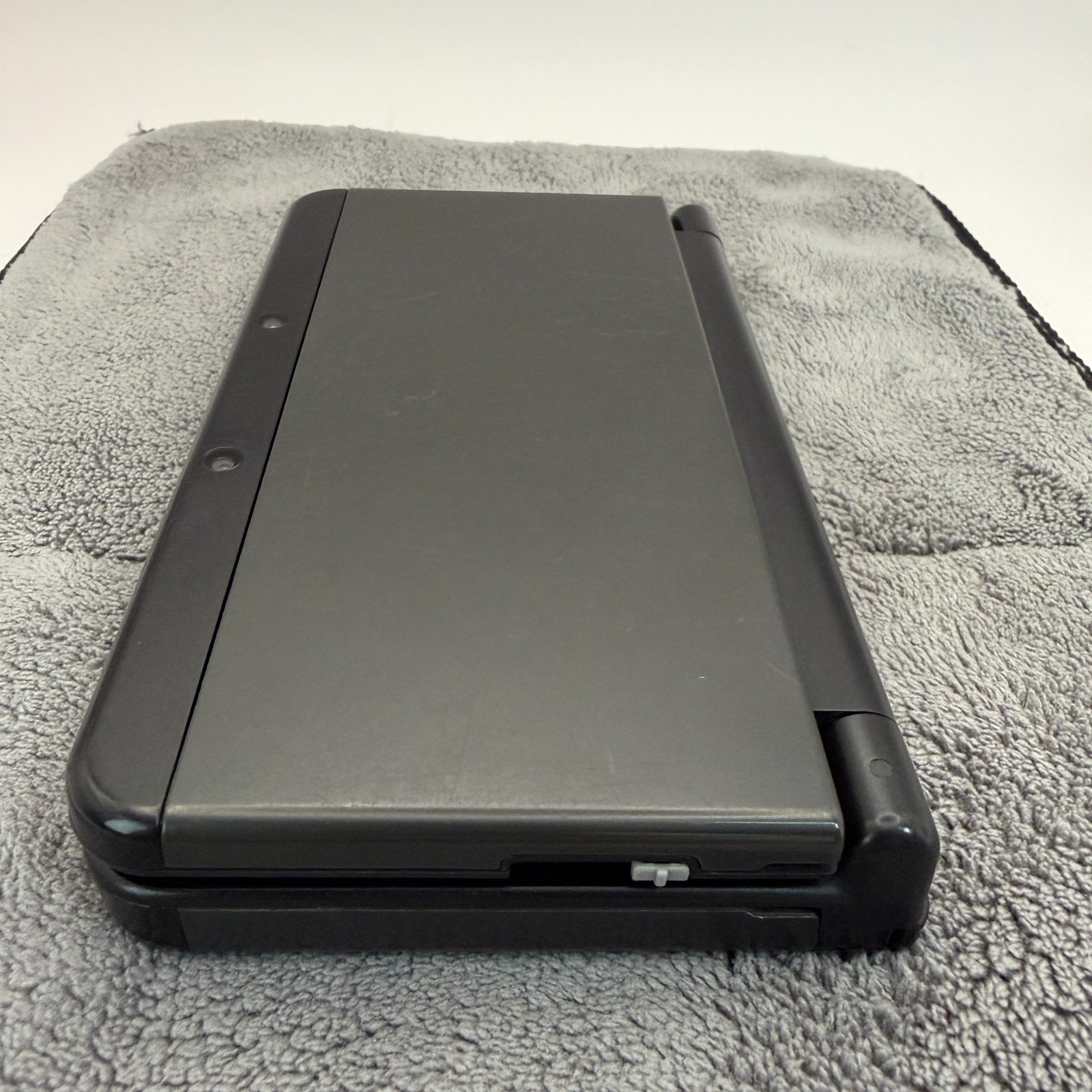 【Excellent5 Box】New Nintendo 3DS Handheld Console Rare KTR001 Used From Japan