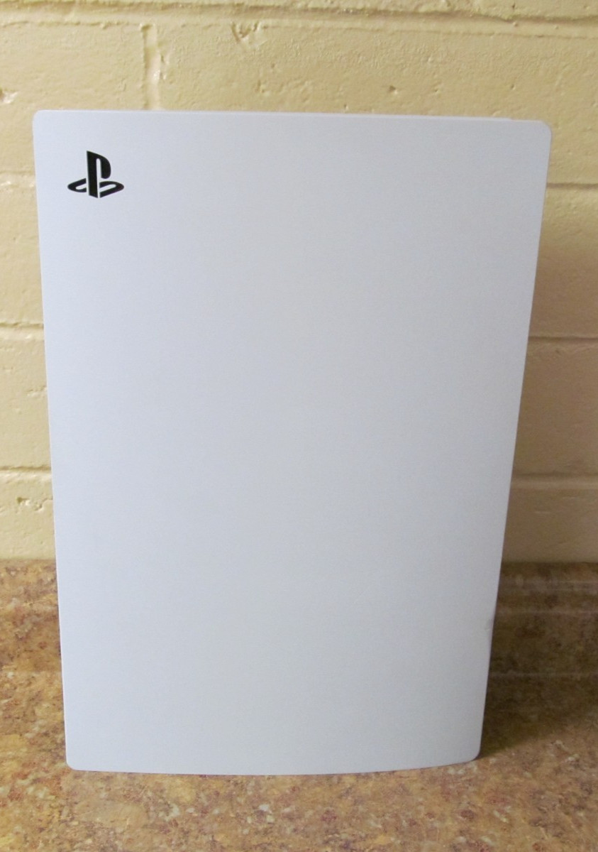 PlayStation 5 Console Disc Launch Edition 825GB CFI-1115A W/ Controller & Cords