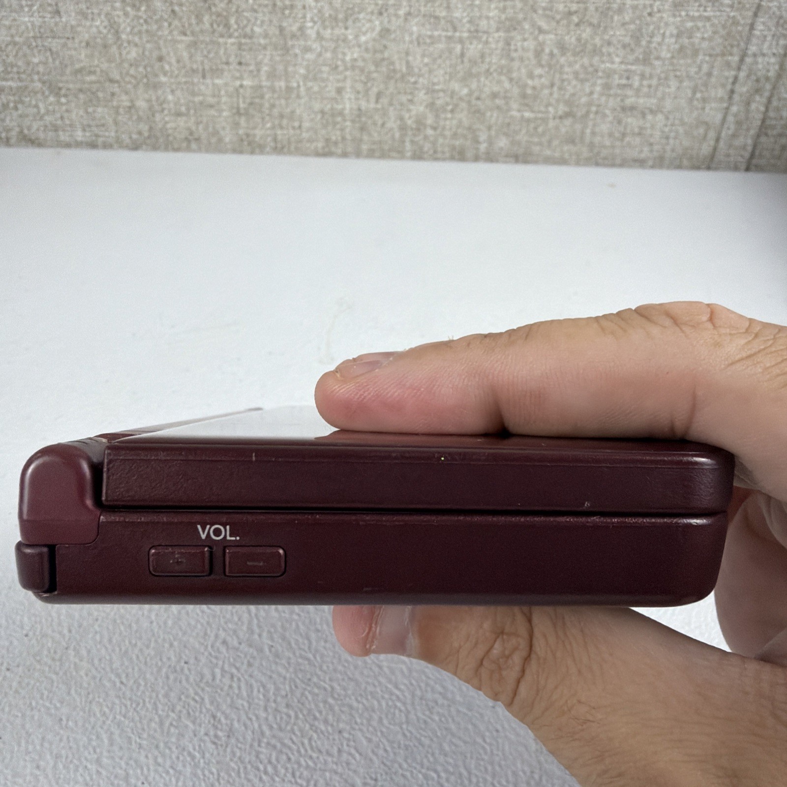 Broken Nintendo DSi XL Dark Red Burgundy Console UTL-001 PARTS ONLY NO POWER