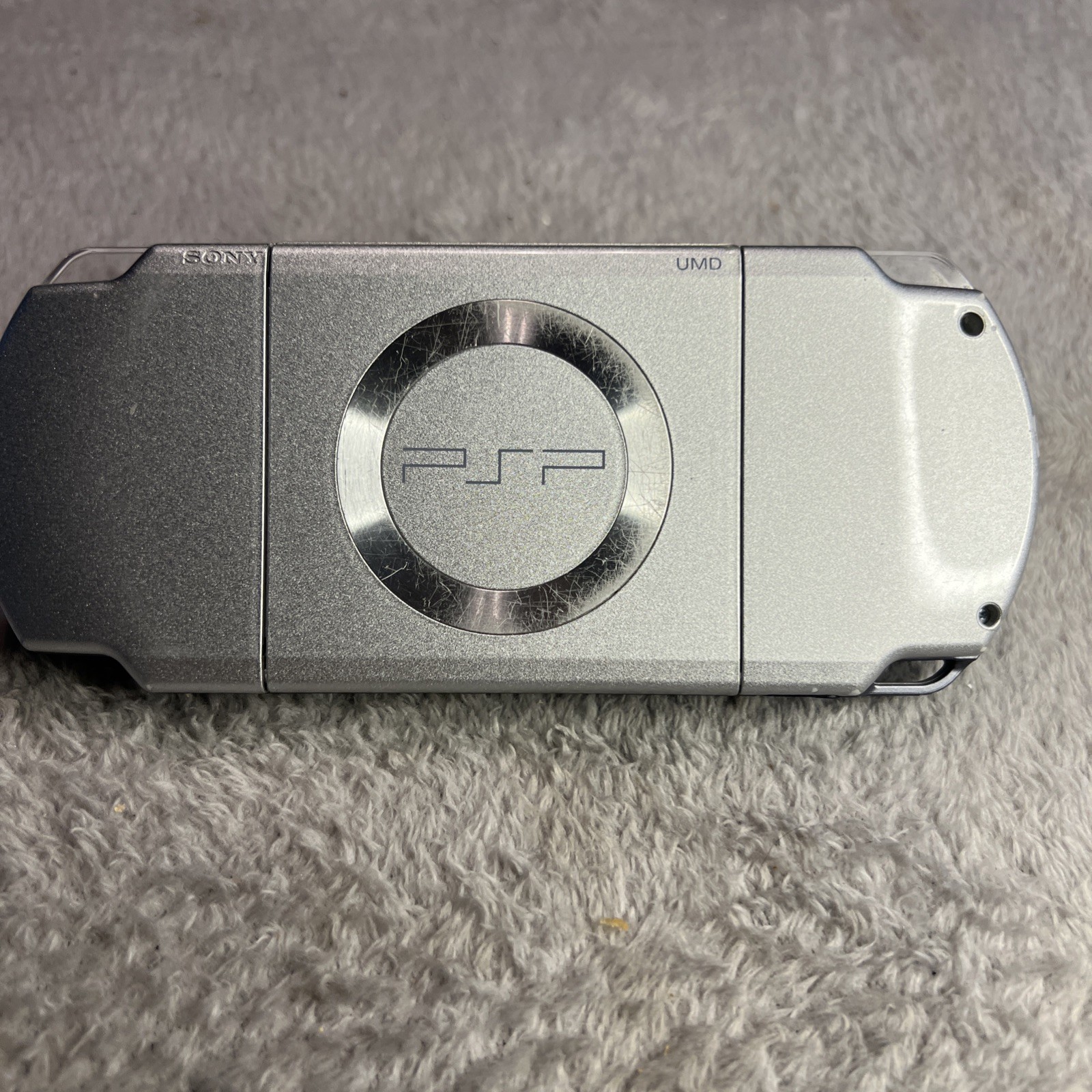 Sony PSP 2001 Portable Mystic Silver Handheld System – Charger Included. No Batt