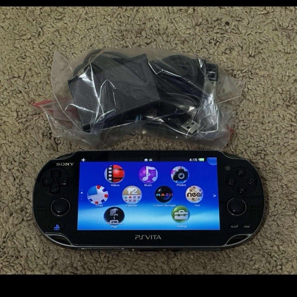 Sony PS Vita PCH-1000 Black Wi-Fi 4GB Region Free Handheld w/ USB Cable